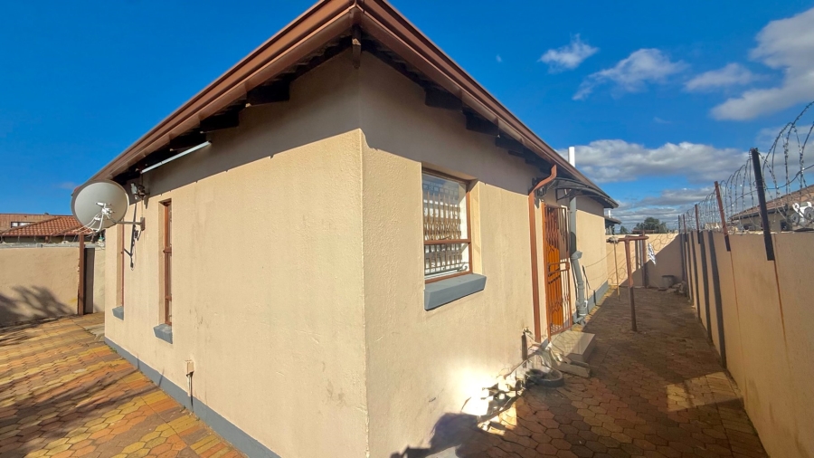 3 Bedroom Property for Sale in Goudrand Gauteng
