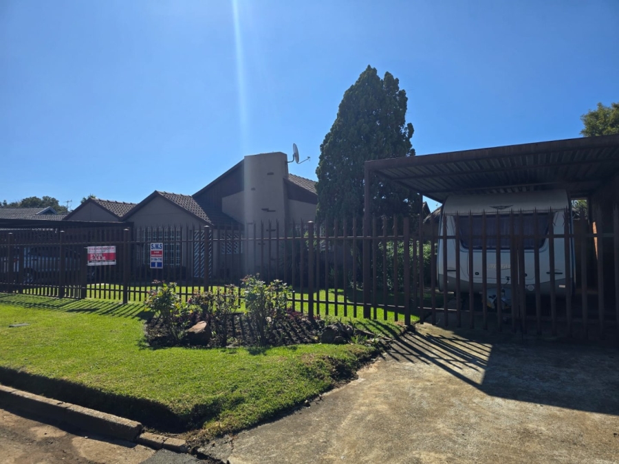 3 Bedroom Property for Sale in Witfield Gauteng