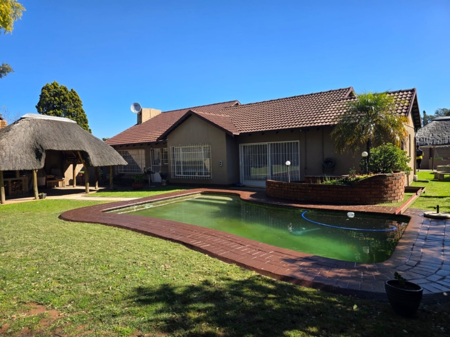 3 Bedroom Property for Sale in Witfield Gauteng