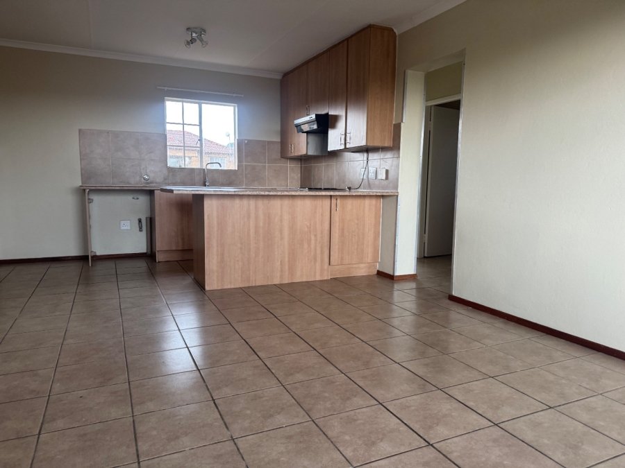 3 Bedroom Property for Sale in Erand Gardens Gauteng