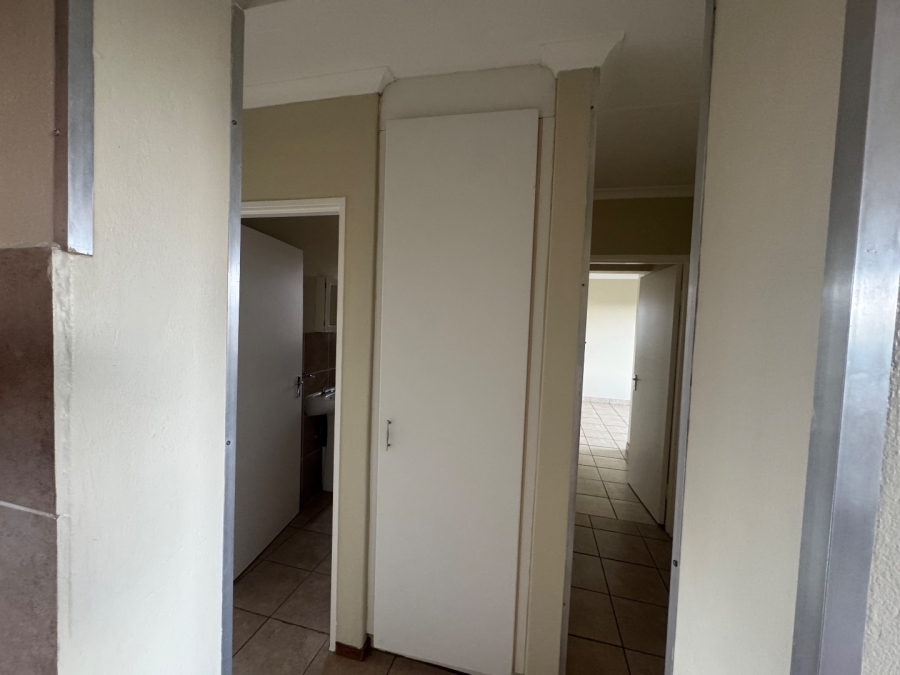 3 Bedroom Property for Sale in Erand Gardens Gauteng