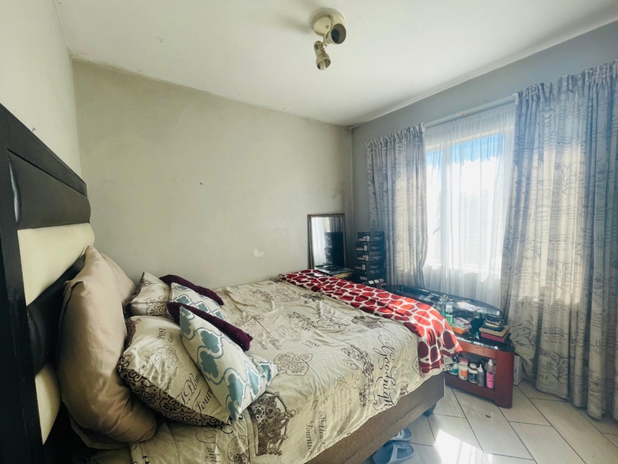 2 Bedroom Property for Sale in Vorna Valley Gauteng