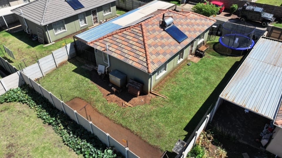 3 Bedroom Property for Sale in Palm Ridge Gauteng