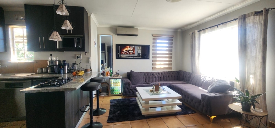 3 Bedroom Property for Sale in Palm Ridge Gauteng