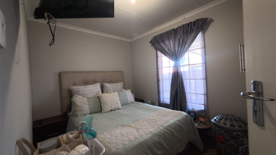 3 Bedroom Property for Sale in Palm Ridge Gauteng