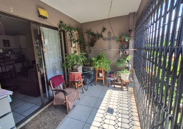 2 Bedroom Property for Sale in Brenthurst Gauteng