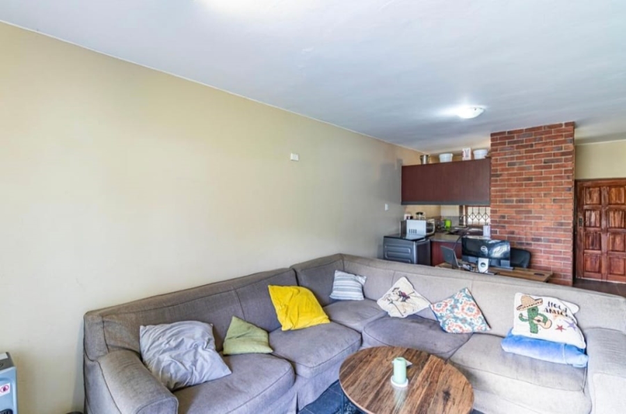 2 Bedroom Property for Sale in Erand Gardens Gauteng