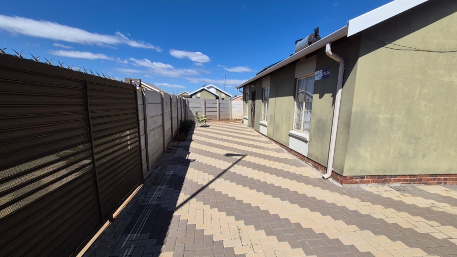 3 Bedroom Property for Sale in Palm Ridge Gauteng