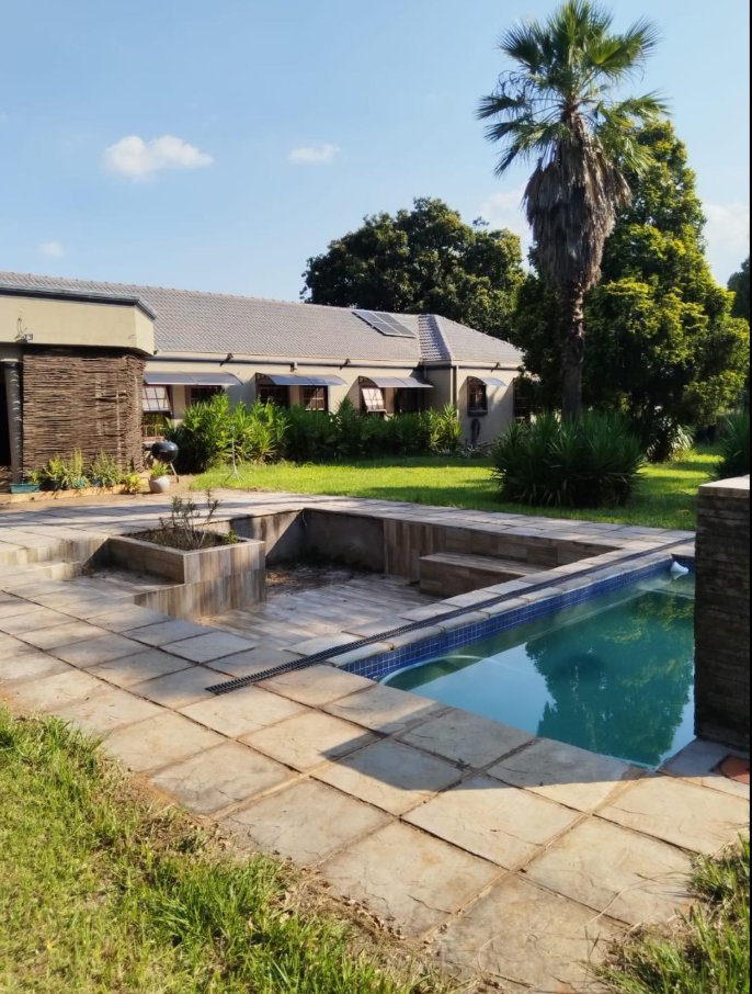4 Bedroom Property for Sale in Raslouw A H Gauteng