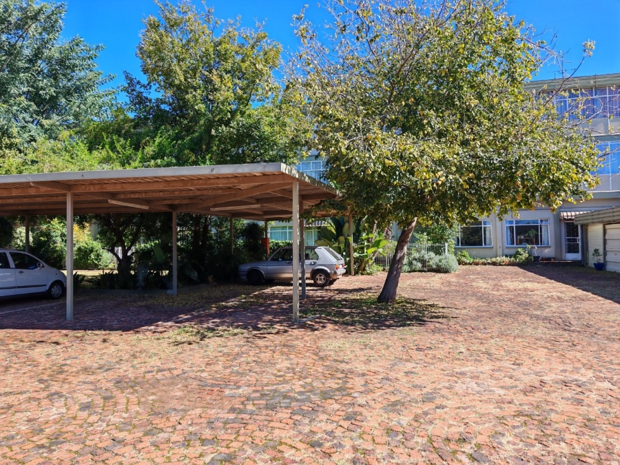 2 Bedroom Property for Sale in Linden Gauteng