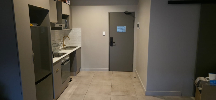 To Let 1 Bedroom Property for Rent in Sandown Estate Gauteng