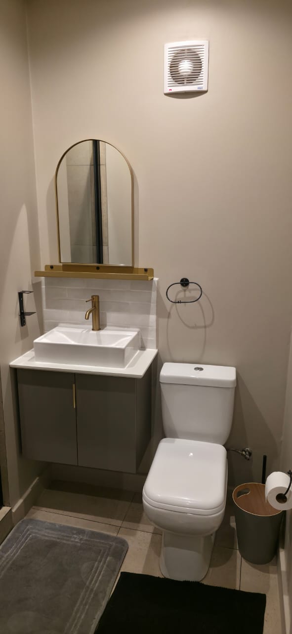 To Let 1 Bedroom Property for Rent in Sandown Estate Gauteng