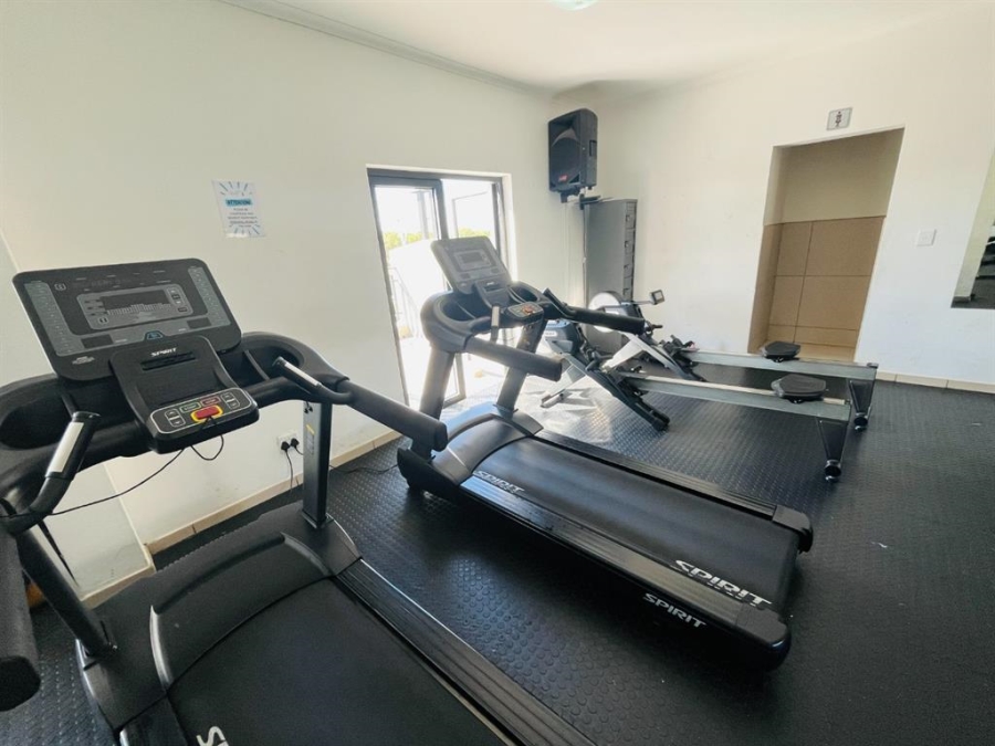 To Let 2 Bedroom Property for Rent in Erand Gardens Gauteng
