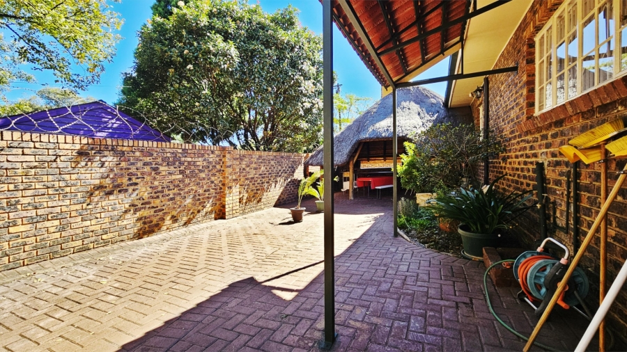 2 Bedroom Property for Sale in Three Rivers East Gauteng