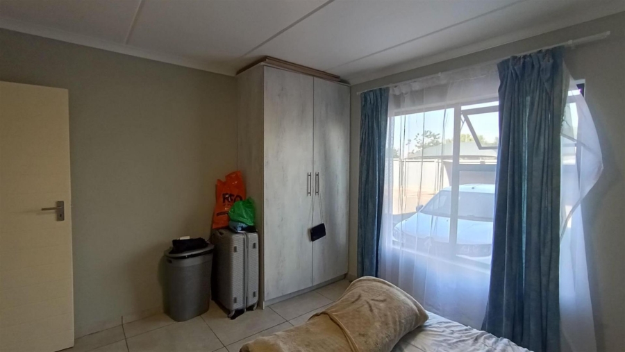 2 Bedroom Property for Sale in Eveleigh Gauteng