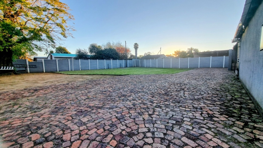 3 Bedroom Property for Sale in Sonland Park Gauteng