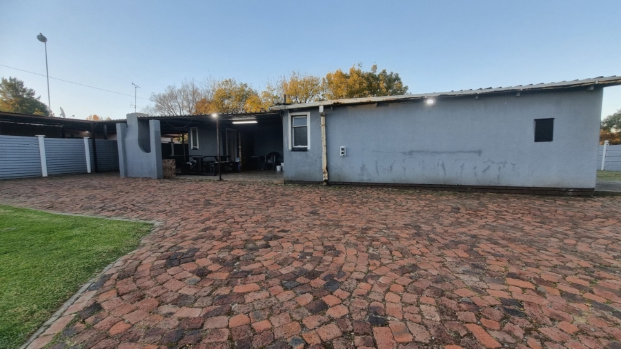 3 Bedroom Property for Sale in Sonland Park Gauteng
