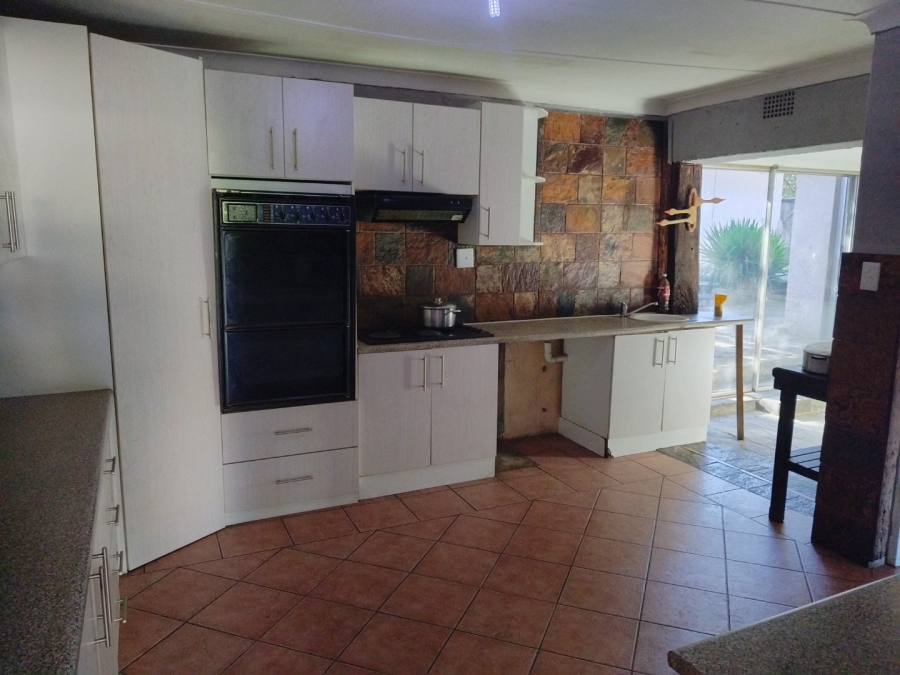 3 Bedroom Property for Sale in Rensburg Gauteng