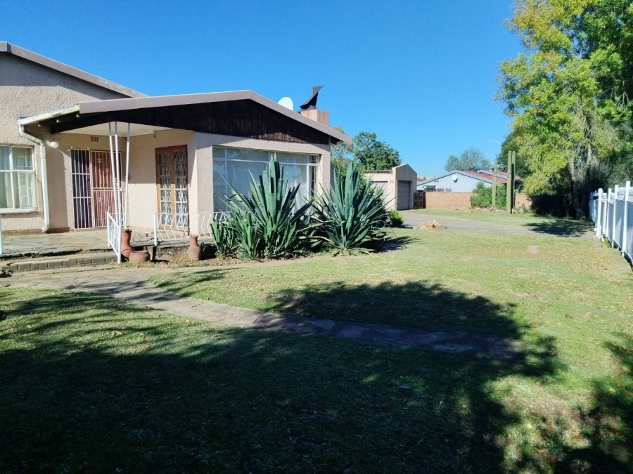 3 Bedroom Property for Sale in Rensburg Gauteng