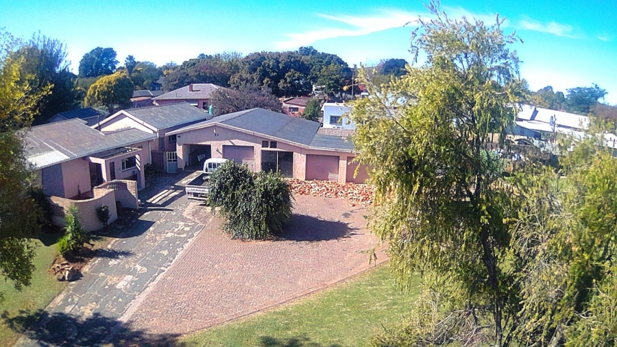 3 Bedroom Property for Sale in Rensburg Gauteng