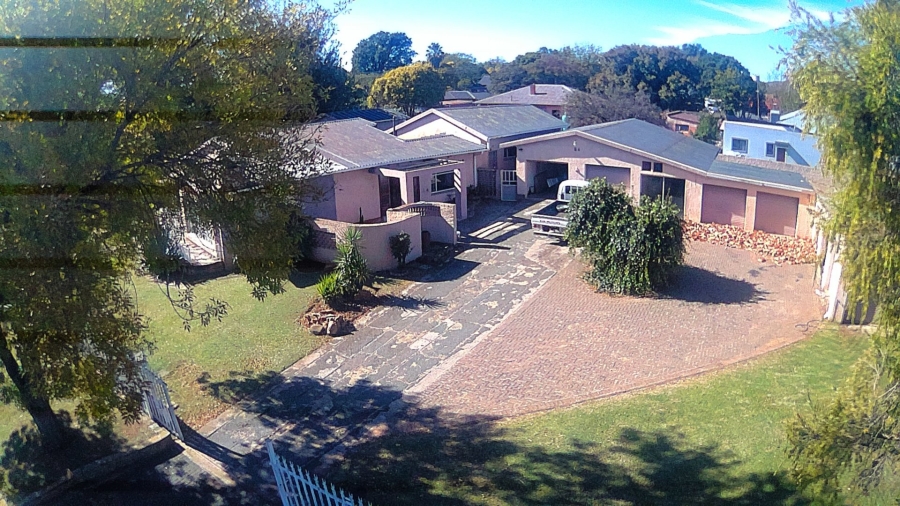 3 Bedroom Property for Sale in Rensburg Gauteng
