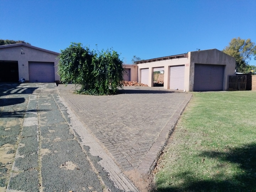 3 Bedroom Property for Sale in Rensburg Gauteng