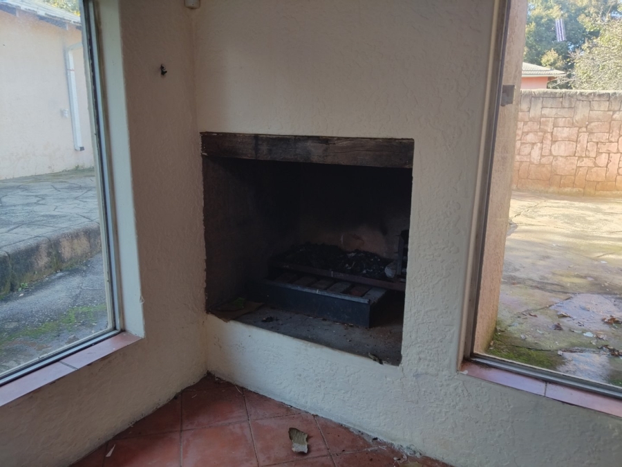 3 Bedroom Property for Sale in Rensburg Gauteng