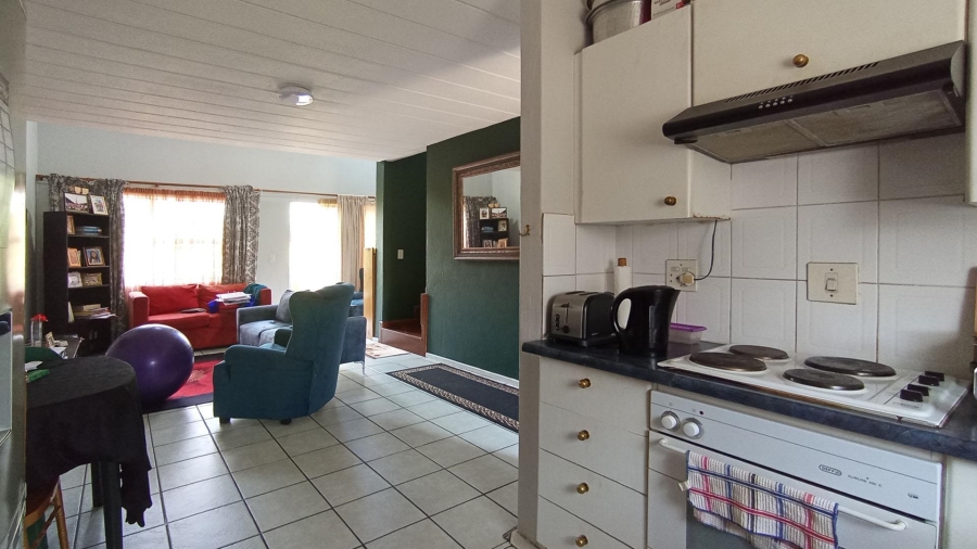 2 Bedroom Property for Sale in Vorna Valley Gauteng
