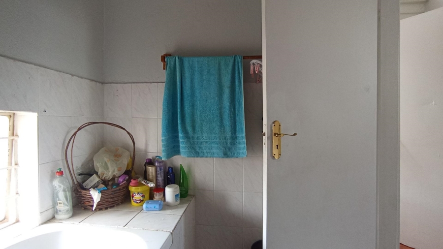2 Bedroom Property for Sale in Vorna Valley Gauteng