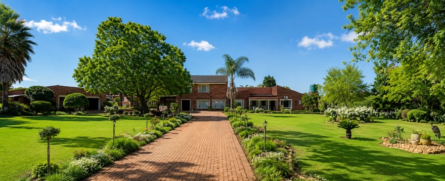 7 Bedroom Property for Sale in Haakdoring Laagte Ah Gauteng