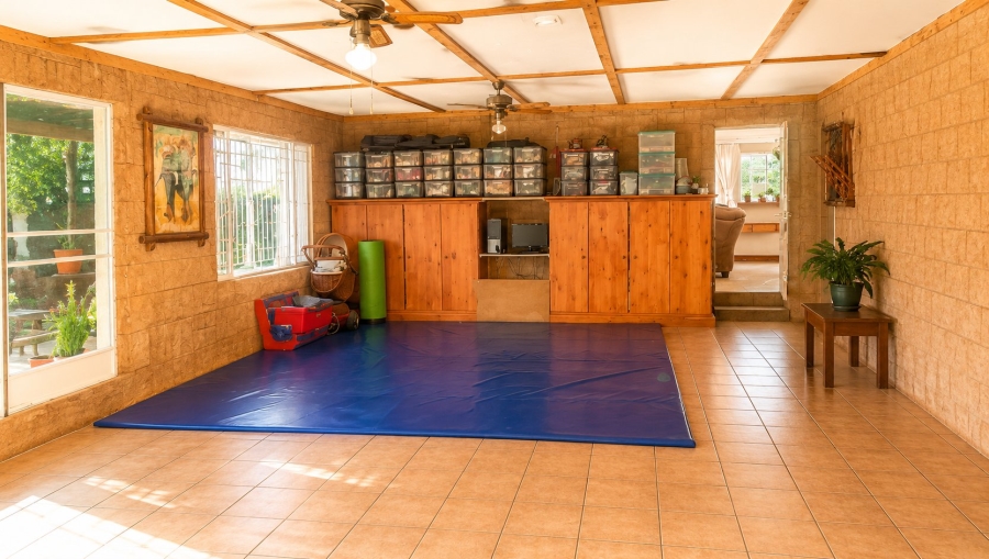7 Bedroom Property for Sale in Haakdoring Laagte Ah Gauteng