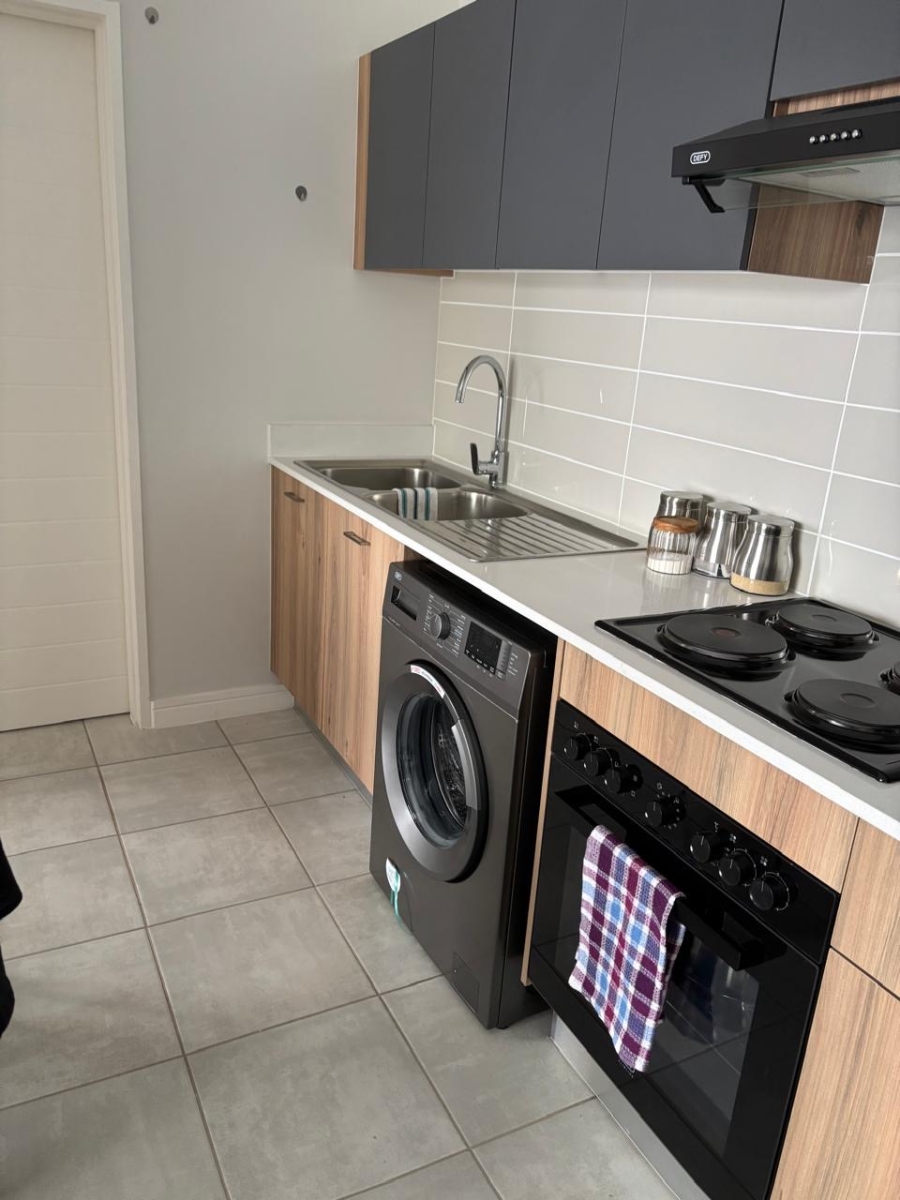 To Let 1 Bedroom Property for Rent in Greencreek Lifestyle Estate Gauteng
