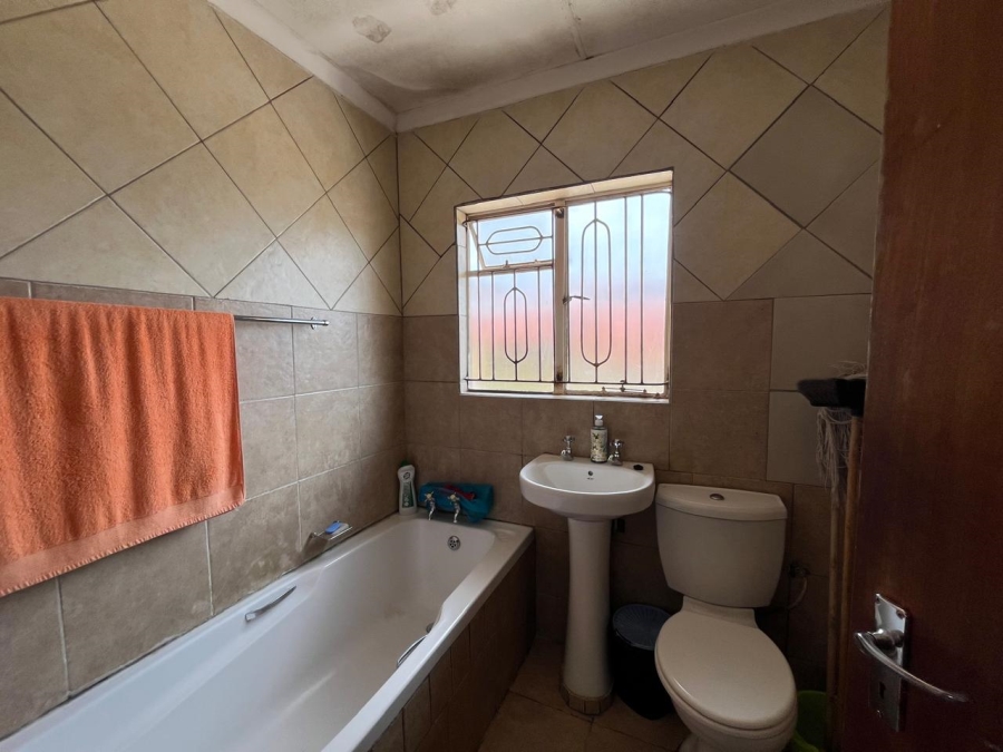 19 Bedroom Property for Sale in Lombardy East Gauteng