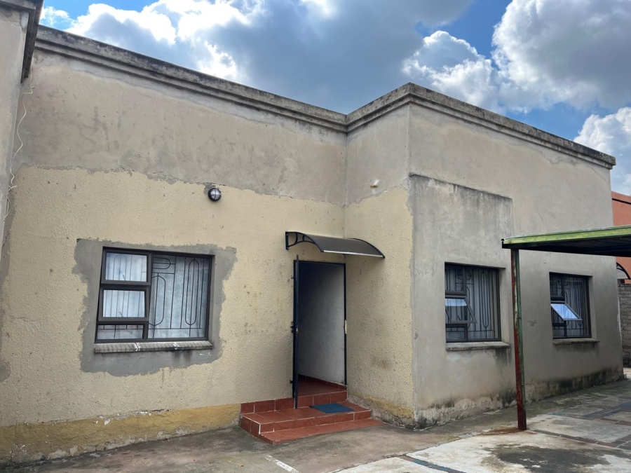 19 Bedroom Property for Sale in Lombardy East Gauteng