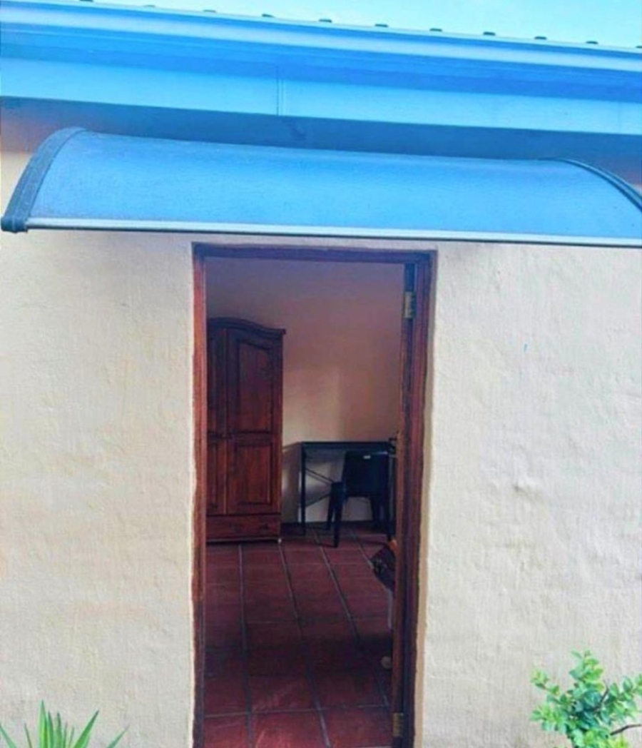 To Let 1 Bedroom Property for Rent in Brooklyn Gauteng