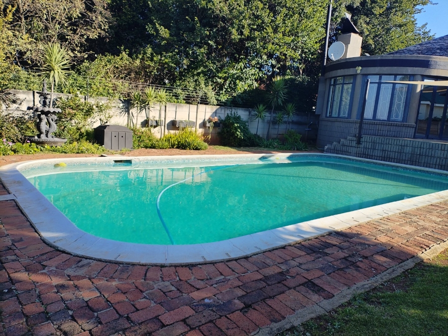 4 Bedroom Property for Sale in Selection Park Gauteng
