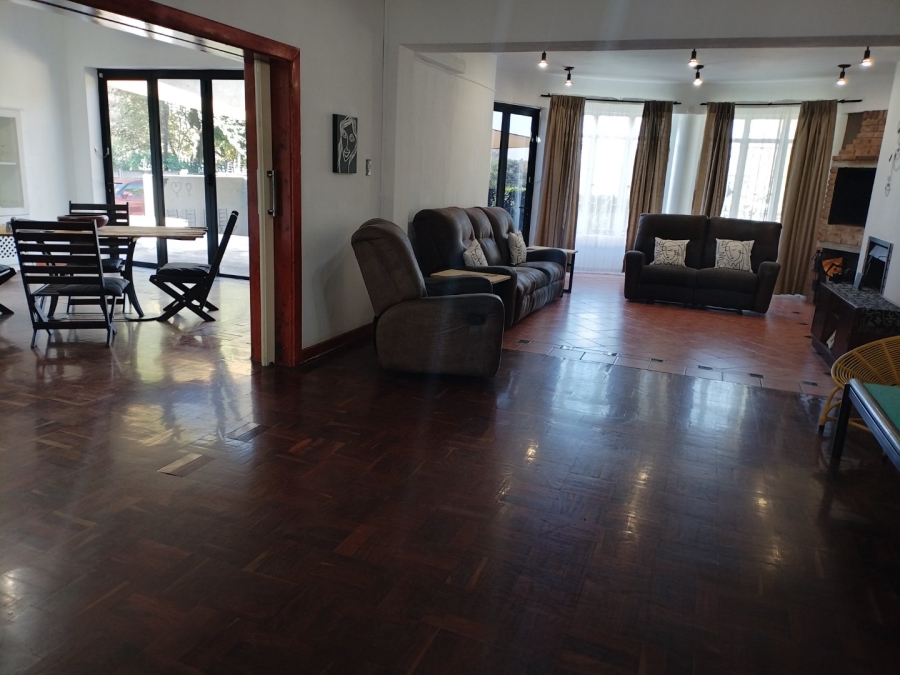 4 Bedroom Property for Sale in Selection Park Gauteng