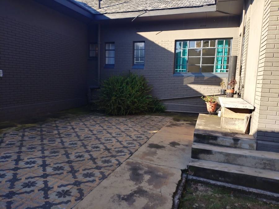 4 Bedroom Property for Sale in Selection Park Gauteng