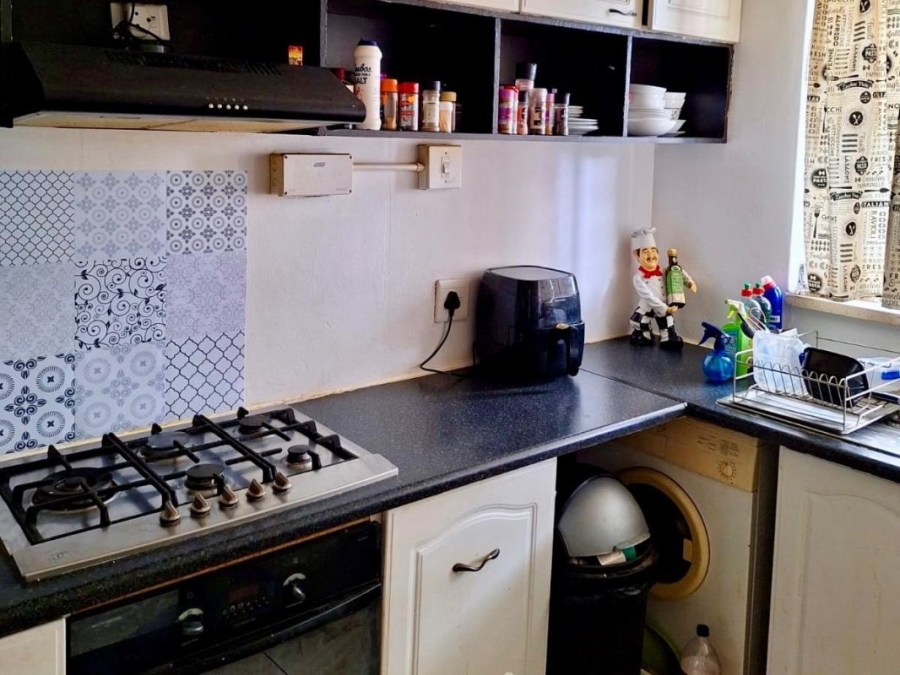 2 Bedroom Property for Sale in Eastleigh Gauteng