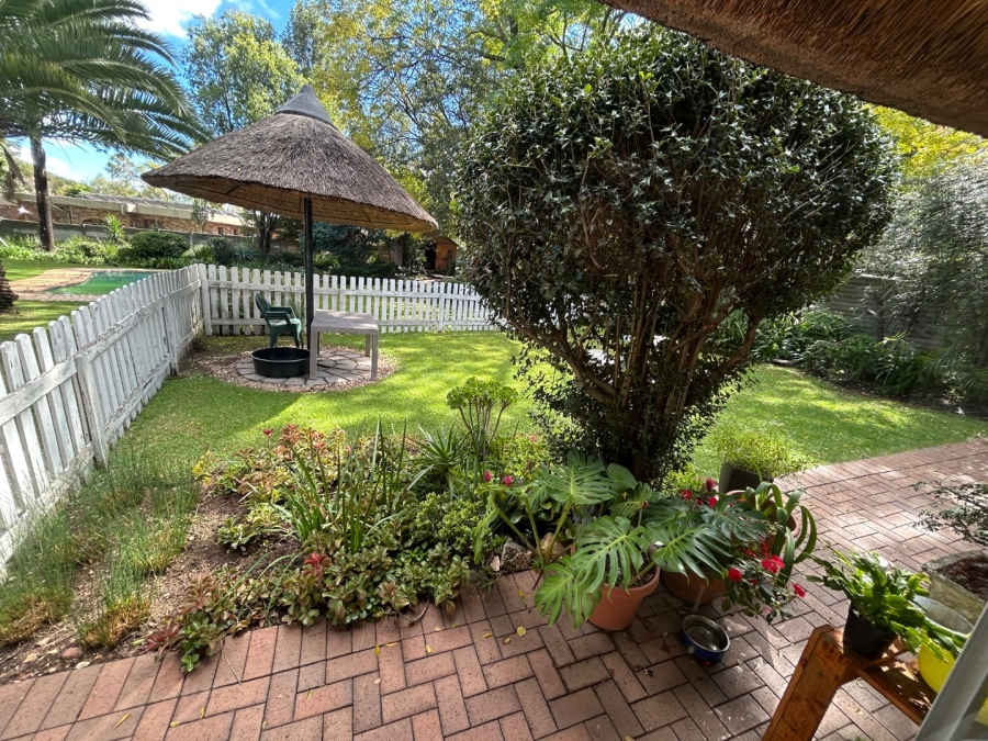 To Let 1 Bedroom Property for Rent in Sunninghill Gauteng
