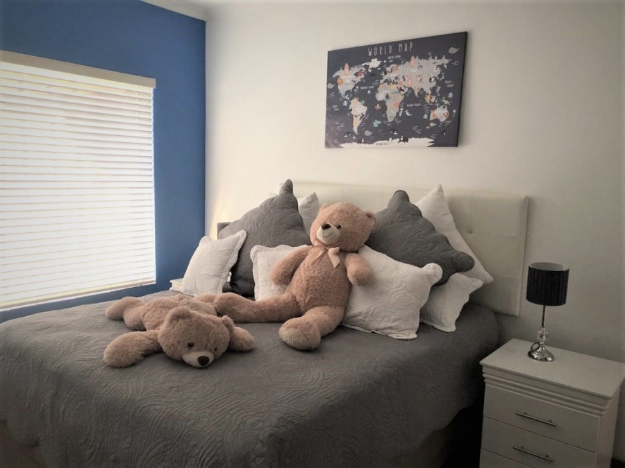4 Bedroom Property for Sale in Amberfield Gauteng