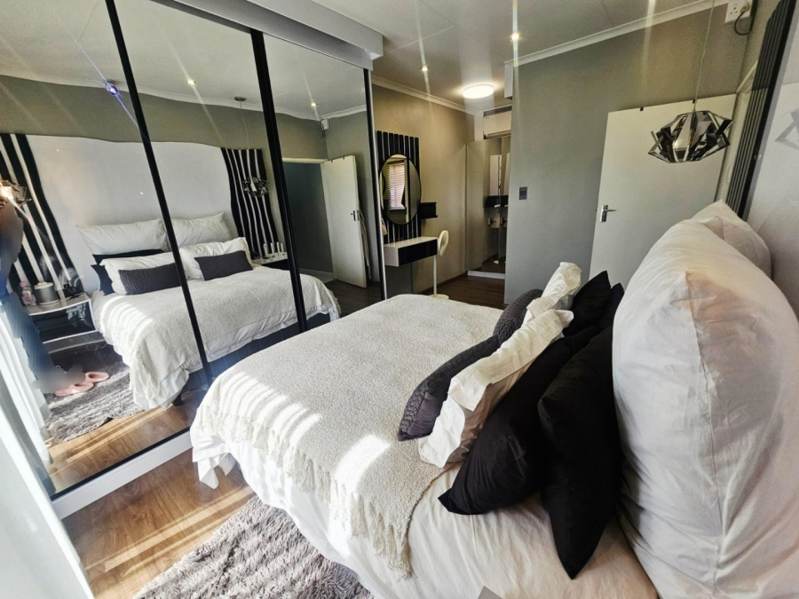 3 Bedroom Property for Sale in Monavoni Gauteng