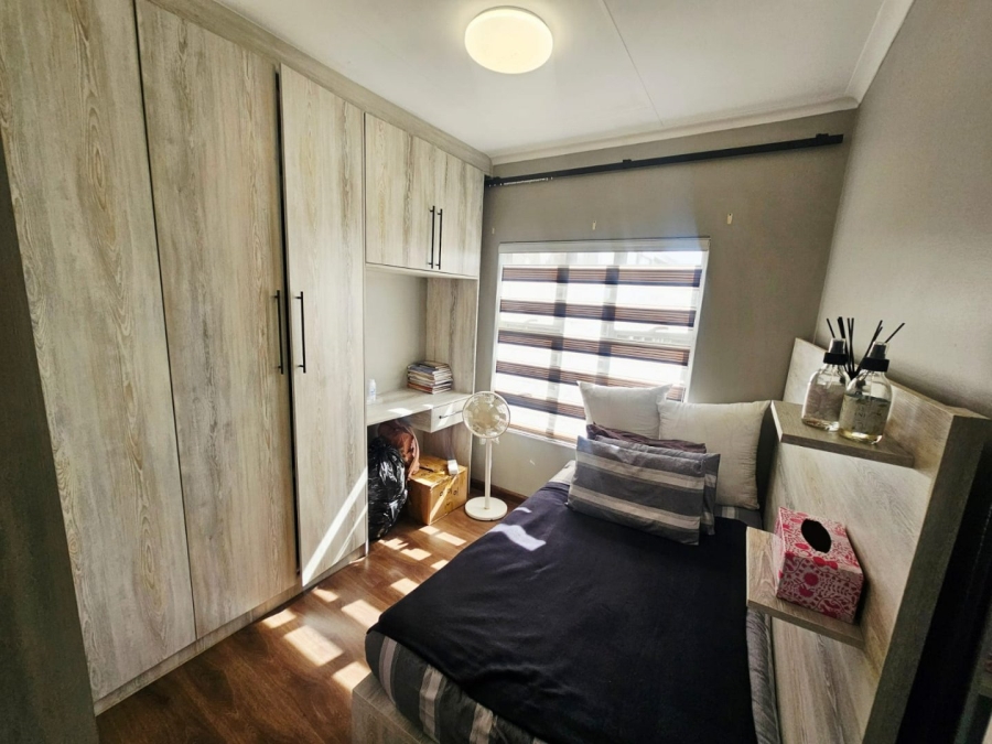 3 Bedroom Property for Sale in Monavoni Gauteng