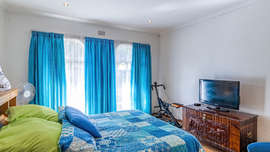 4 Bedroom Property for Sale in Brackenhurst Gauteng