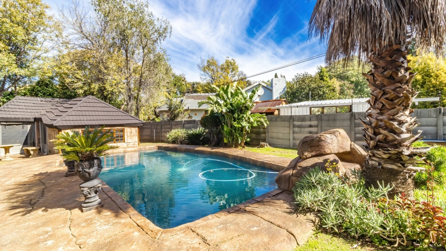 4 Bedroom Property for Sale in Brackenhurst Gauteng