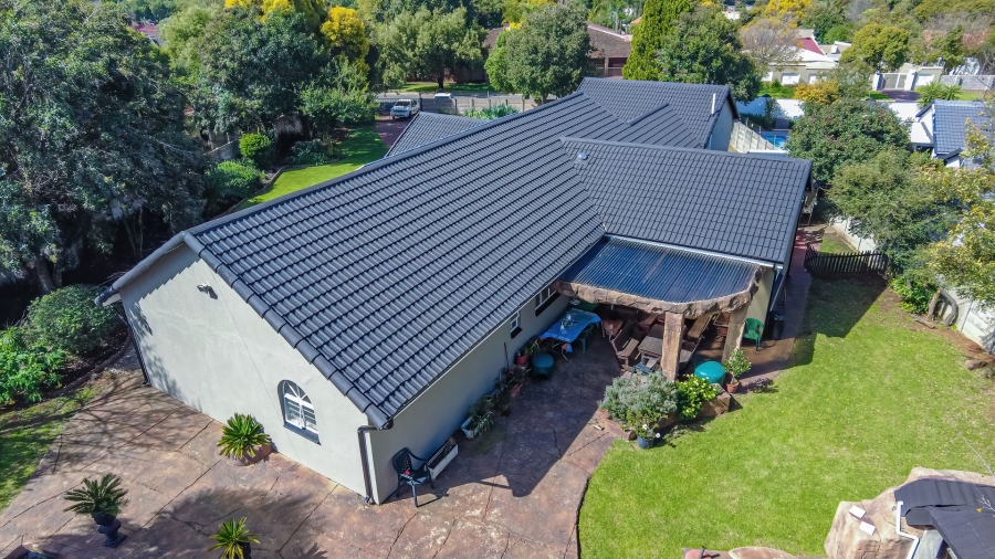 4 Bedroom Property for Sale in Brackenhurst Gauteng