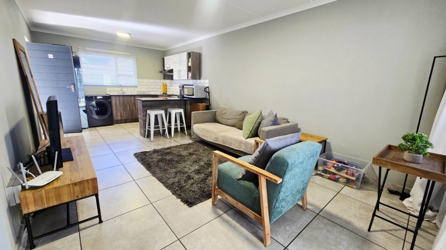 2 Bedroom Property for Sale in Eveleigh Gauteng