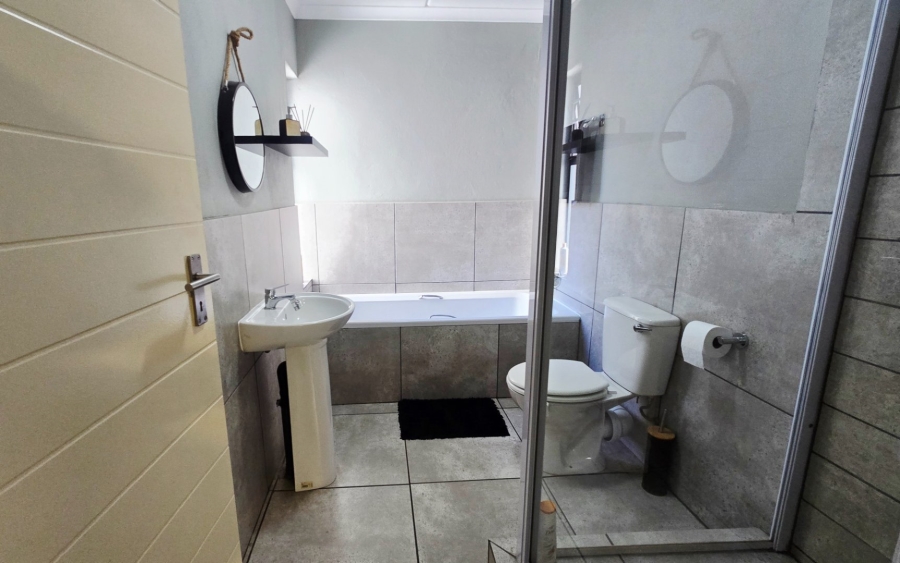 2 Bedroom Property for Sale in Eveleigh Gauteng