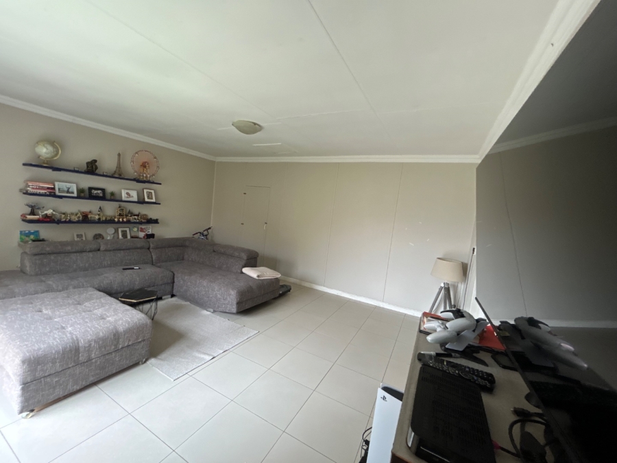 3 Bedroom Property for Sale in Noordwyk Gauteng