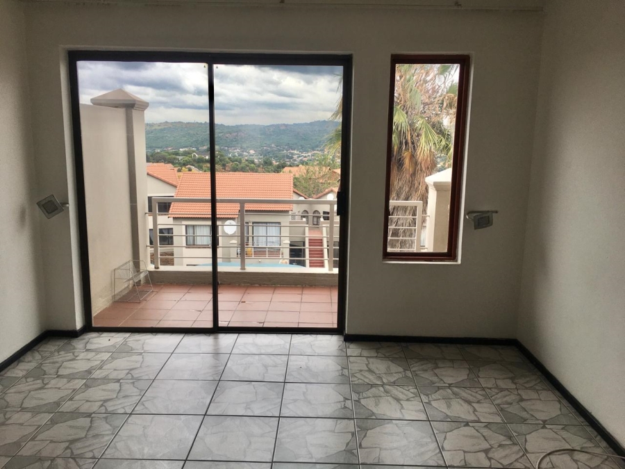 2 Bedroom Property for Sale in Winchester Hills Gauteng